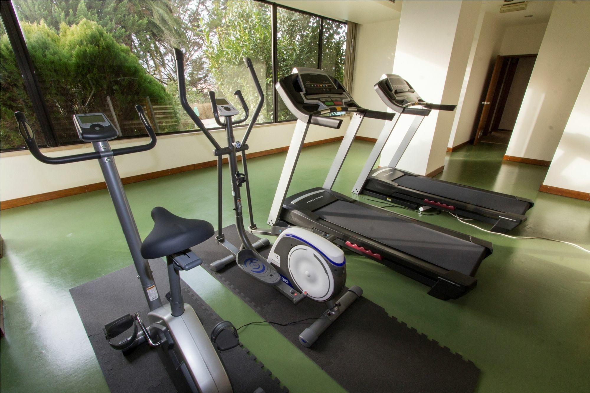 Hotel Eurosol Leiria & Jardim Ngoại thất bức ảnh